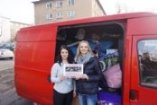 Lo innecesario ayuda a los que lo necesitan: Los empleados de SmVaK participaron en la recaudación de ropa de la organización Moment ČR